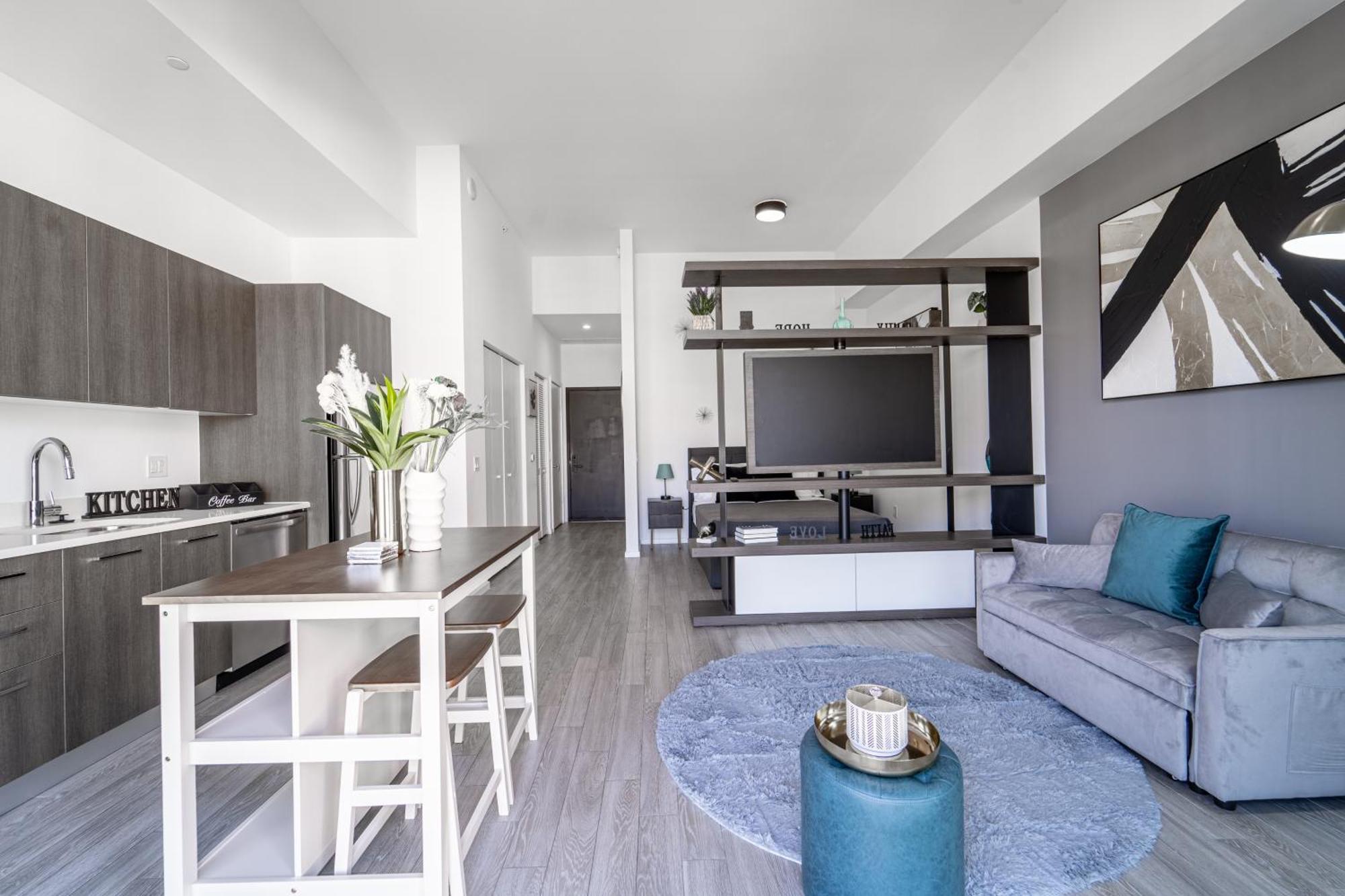 Tr Miami 2 Bedroom, 1 Bedroom, And Studio Condos With Balconies Ngoại thất bức ảnh
