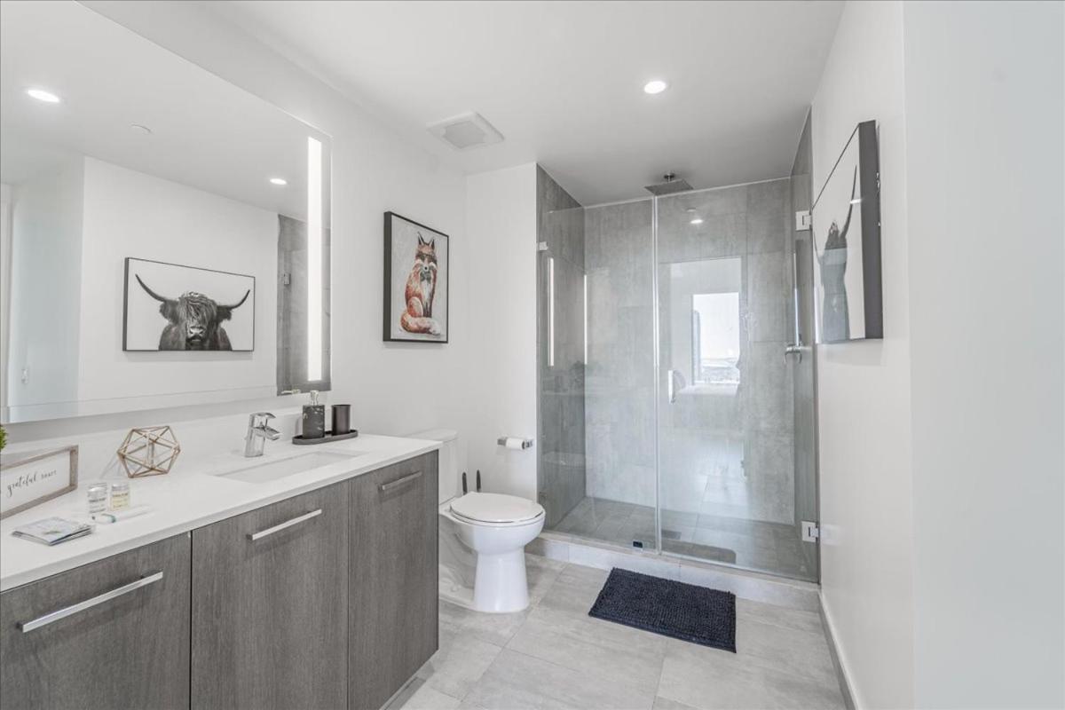 Tr Miami 2 Bedroom, 1 Bedroom, And Studio Condos With Balconies Ngoại thất bức ảnh