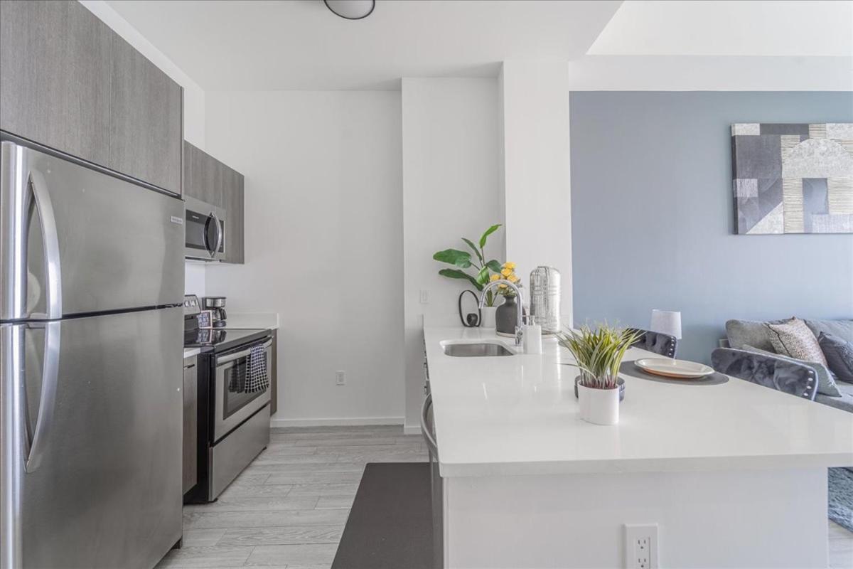 Tr Miami 2 Bedroom, 1 Bedroom, And Studio Condos With Balconies Ngoại thất bức ảnh